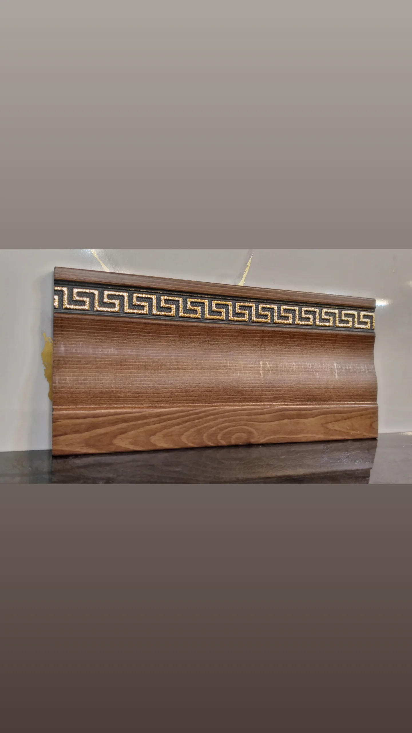 قرنیز10cm پی وی سیpvc مدرن